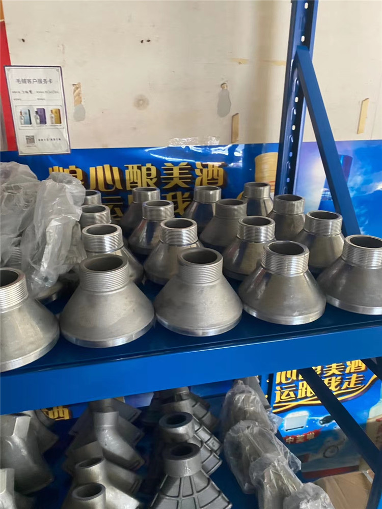 ��ˮ܇���������ڞ�ˮ܇����ɏ���^�����w�Һ��λ��������ľ�@�ֹ�ȣ�